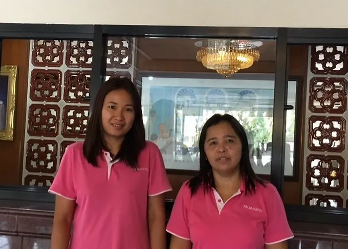 Palm Suites 2*