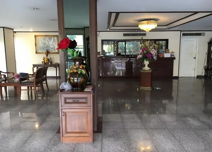 Palm Suites 2*