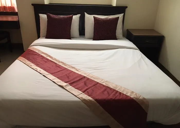 Hotel Palm Suites 2*