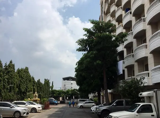 Palm Suites Bangkok